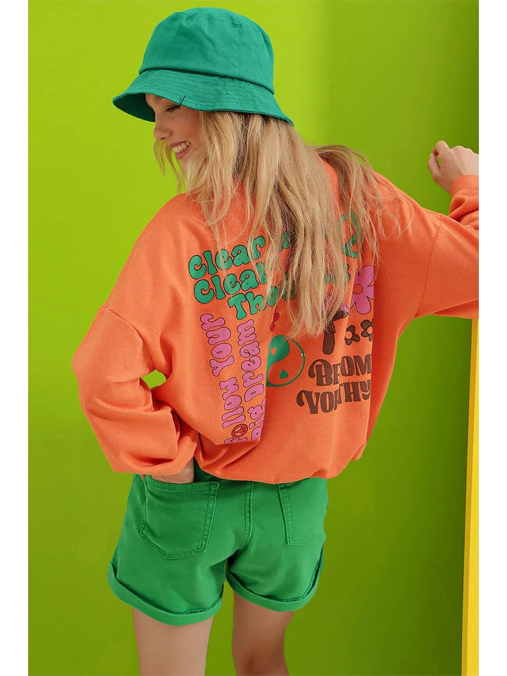 Sweatshirt In Orange 4 Sweatshirt In Orange – Bild 2