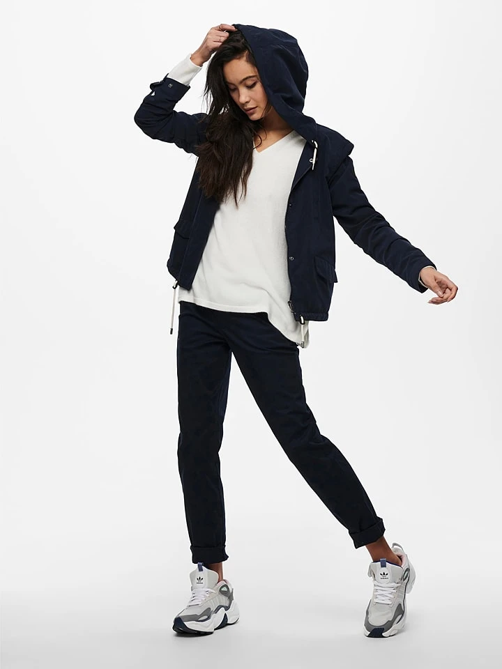 ONLY Übergangsjacke "Skylar" In Dunkelblau 8 ONLY Übergangsjacke "Skylar" In Dunkelblau – Bild 6