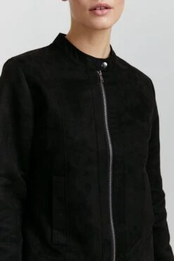 OXMO Lederimitatjacke In Schwarz -Damenbekleidung oxmo lederimitatjacke in schwarz 3