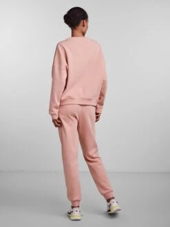 Pieces Sweatshirt "Atella" In Rosa -Damenbekleidung pieces sweatshirt atella in rosa 2