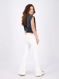 Sweatshirt "Naila" In Schwarz -Damenbekleidung raizzed r sweatshirt naila in schwarz 4