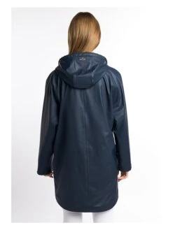 Schmuddelwedda Regenmantel In Dunkelblau -Damenbekleidung schmuddelwedda regenmantel in dunkelblau 2