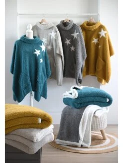 Poncho "Lovea" In Blau - (L)75 X (B)100 Cm -Damenbekleidung stof france poncho lovea in blau l 75 x b 100 cm 4